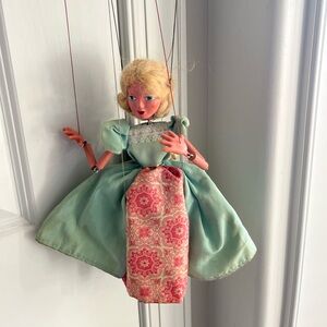 Vintagew Pelham Puppet Made in England Marionette Blonde Women/Princess